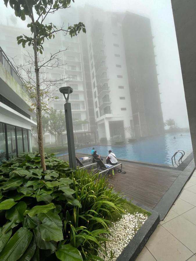 Kaw Supreme Theme Wifi Luxury 7 Pax Genting Pool & Mountain View Cuti Genting Homestay Midhills Genting Highlands Exterior foto